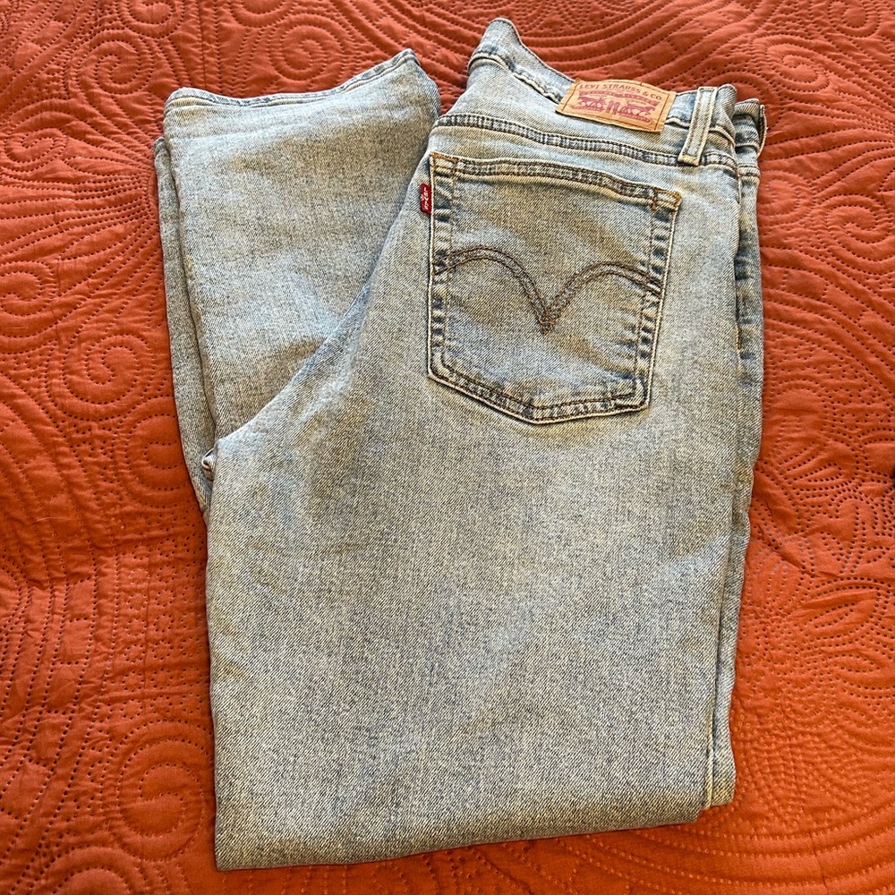Levi’s Wedgie Straight Denim Jeans